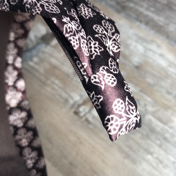 Banana Republic wide flower print headband - Picture 4 of 5